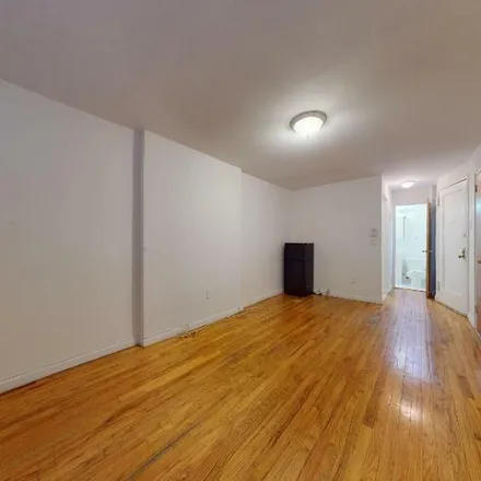Rent this 1 bed apartment on 330 East 74th Street in New York, NY 10021