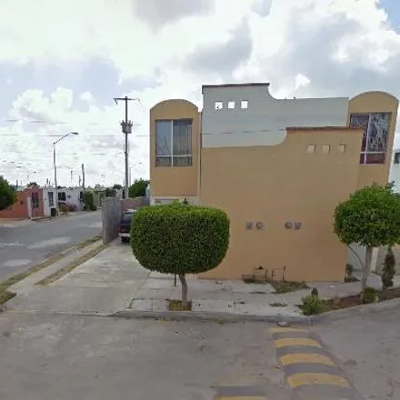 Buy this 2 bed house on Privada Nepal Poniente in 88500 Reynosa, TAM
