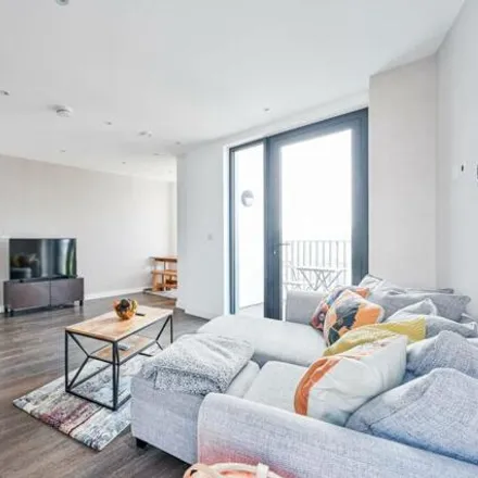 Buy this 2 bed apartment on Woolwich High Street in London, SE18 6EA