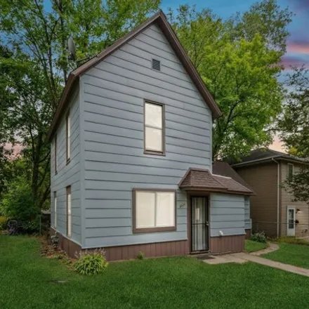Buy this 2 bed house on 3070 North Queen Avenue in Minneapolis, MN 55411