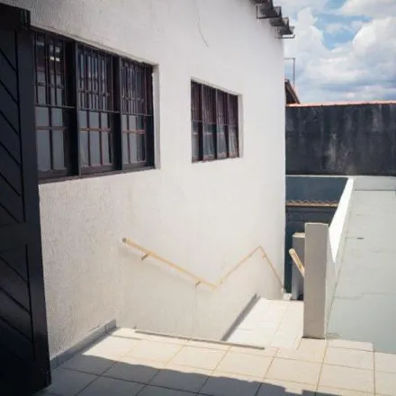 Buy this 1 bed house on Rua Angela Carezzato in Vila Barros, Suzano - SP