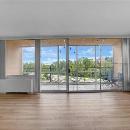 Image 3 - Cherry Creek Towers, 3100 Cherry Creek South Drive, Denver, CO 80209, USA - Condo for sale