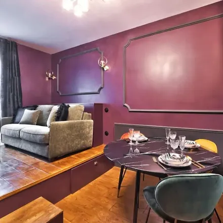 Image 9 - 43 Rue des Cloÿs, 75018 Paris, France - Apartment for rent