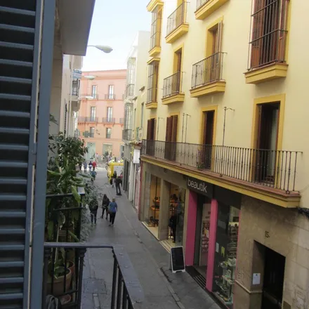 Image 4 - Calle O'Donnell, 22, 41001 Seville, Spain - Apartment for rent