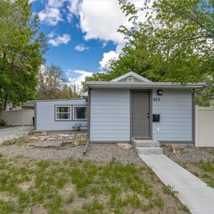 Buy this 2 bed house on 947 North 22nd Street in Billings, MT 59101