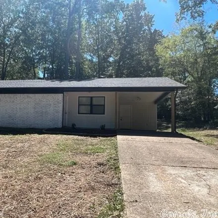 Rent this 2 bed house on 6637 Grayson Drive in Benton, AR 72019