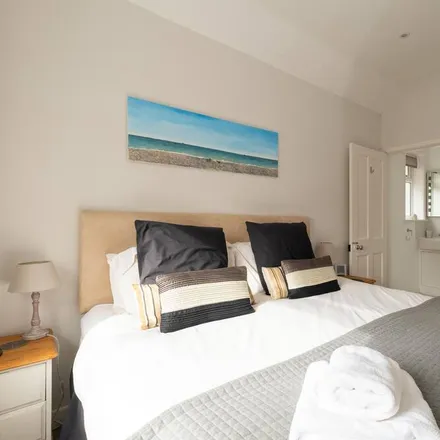 Rent this 4 bed townhouse on Aldeburgh in IP15 5HD, United Kingdom