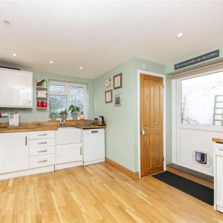 Rent this 3 bed house on Beales Lane in Weybridge, KT13 8JS
