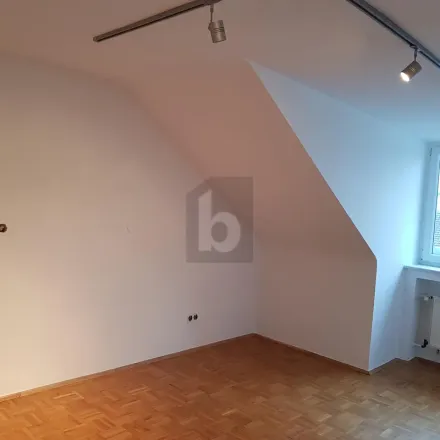 Image 4 - Oberbilker Allee 275a, 40227 Dusseldorf, Germany - Apartment for rent