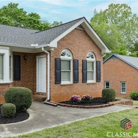 Buy this 3 bed house on 175 Ponderosa Drive in Cedar Creek, Athens-Clarke County Unified Government