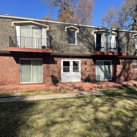 Buy this 2 bed condo on 500 Campbell Street in Murphysboro, IL 62966
