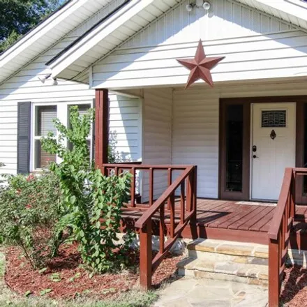 Buy this 3 bed house on 2605 Old Red Lick Rd in Texarkana, Texas