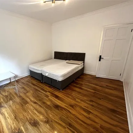 Image 4 - Ringers Court, 8 Ringers Road, London, BR1 1HS, United Kingdom - Room for rent