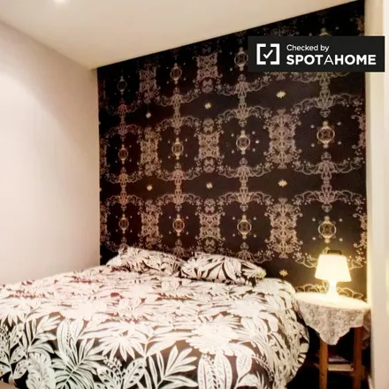 Rent this studio apartment on Plaza de Lavapiés in 3, 28012 Madrid