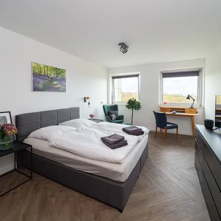 Rent this 4 bed apartment on Ahornstraße 24 in 45134 Essen, Germany