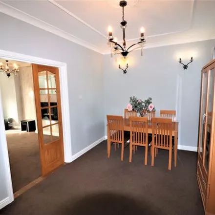 Rent this 2 bed townhouse on Blessed George Napier Catholic School and Sixth Form in Addison Road, Bodicote