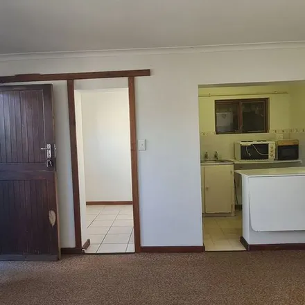 Image 5 - Albany Road, East Bank, Ndlambe Local Municipality, 6170, South Africa - Apartment for rent