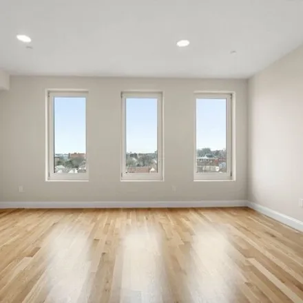 Buy this 1 bed condo on 2 Warren Street in Boston, MA 02119