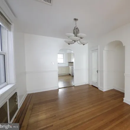 Image 7 - 2427 South 16th Street, Philadelphia, PA 19145, USA - Townhouse for sale