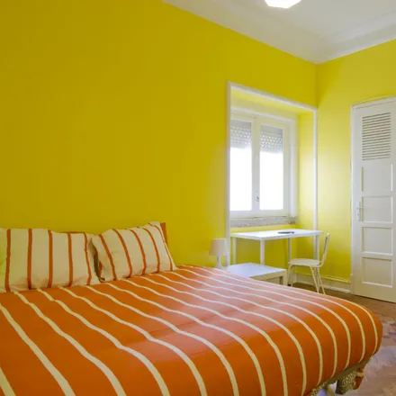 Rent this 8 bed room on Guest In Ninho in Rua Damasceno Monteiro 91, 1170-221 Lisbon