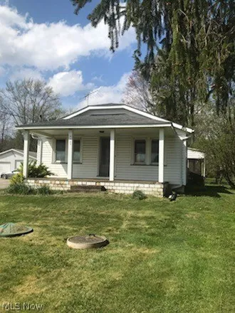 Image 2 - Cindell Street Southeast, Stark County, OH 44730, USA - House for sale