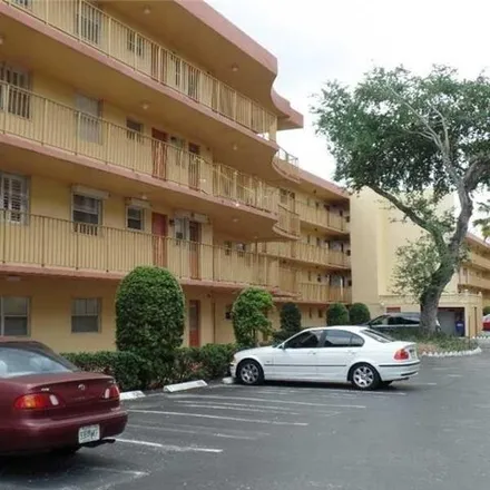 Buy this 2 bed condo on 443 Northeast 195th Street in Miami-Dade County, FL 33179