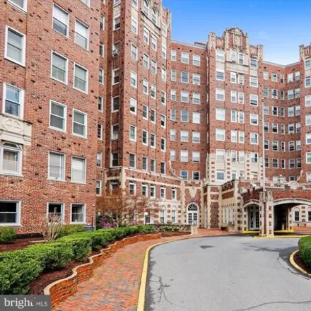 Buy this 1 bed condo on 3601 Connecticut Avenue Northwest in Washington, DC 20015