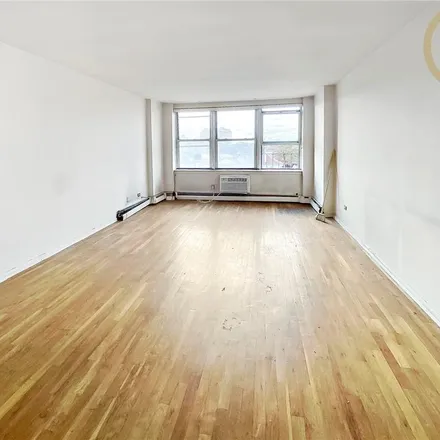 Image 1 - 2555 East 12th Street, New York, NY 11235, USA - Condo for sale