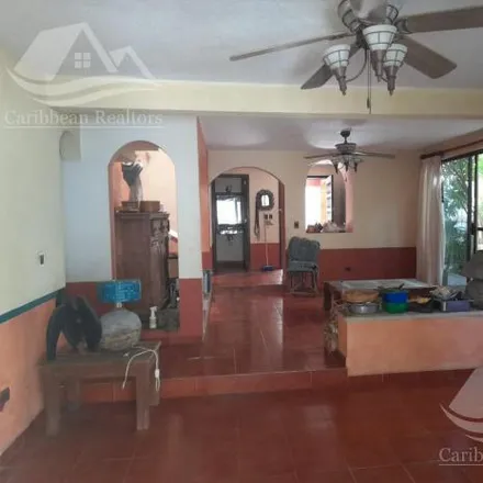 Buy this 4 bed house on McDonald's in Avenida Tulúm, 77509 Cancún