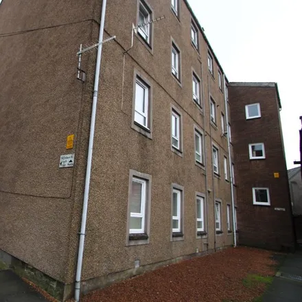 Image 1 - Boots, Whalers' Close, Dundee, DD4 6PH, United Kingdom - Apartment for rent