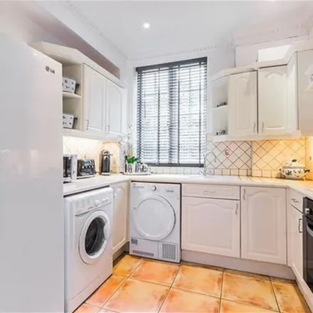 Image 9 - Chalk Farm Road, Maitland Park, London, NW1 8EU, United Kingdom - Apartment for rent