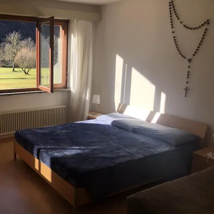 Rent this 3 bed house on 6678 Circolo della Maggia