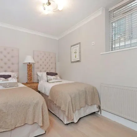 Image 7 - 2a Ellerdale Road, London, NW3 6BD, United Kingdom - Apartment for rent