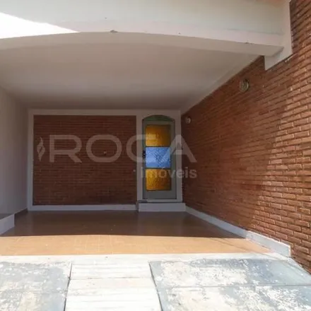 Buy this 5 bed house on pares in Rua das Orquídeas, Cidade Jardim