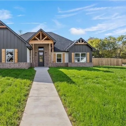 Buy this 4 bed house on 999 Tate Hill Drive in Valley Mills, Bosque County