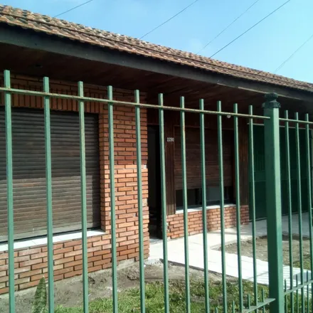 Buy this studio house on Nicolás Avellaneda 2280 in Burzaco, Argentina