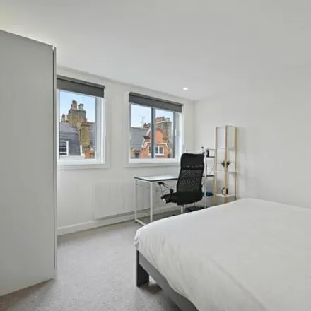 Image 8 - Harmont House, 20 Harley Street, East Marylebone, London, W1G 9QY, United Kingdom - Room for rent