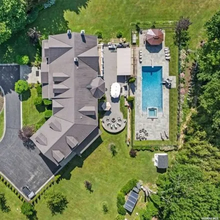 Buy this 6 bed house on 6 Coleman Ct in Cold Spring Harbor, New York