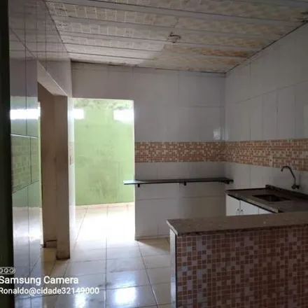 Buy this 2 bed house on Avenida Guajajaras in Divinópolis - MG, 35500-395