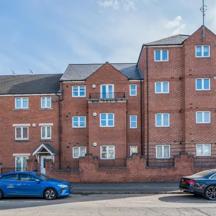 Rent this 2 bed apartment on People's Park Car Park in Bath Road, Banbury