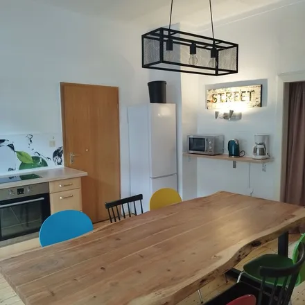 Rent this 4 bed apartment on Ophoffstraße 6 in 45309 Essen, Germany