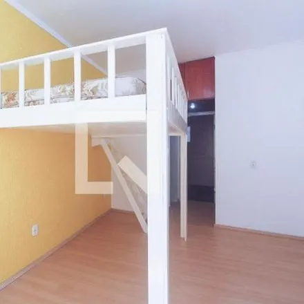 Rent this 1 bed apartment on Rua Santo Antônio in Independência, Porto Alegre - RS