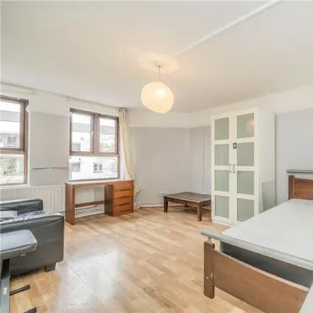 Image 3 - Kintyre Court, Brixton Hill Place, London, SW2 1HF, United Kingdom - Room for rent