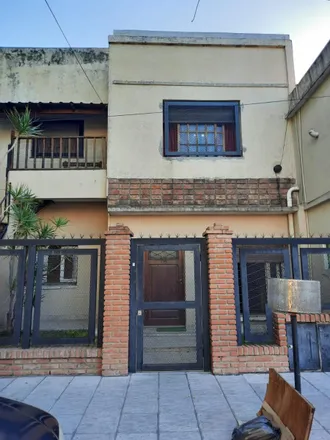 Buy this studio apartment on Lhoner 570 in Partido de Morón, B1708 KCH Haedo