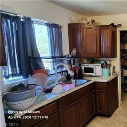 Image 7 - E Street, Las Vegas, NV 89106, USA - House for sale