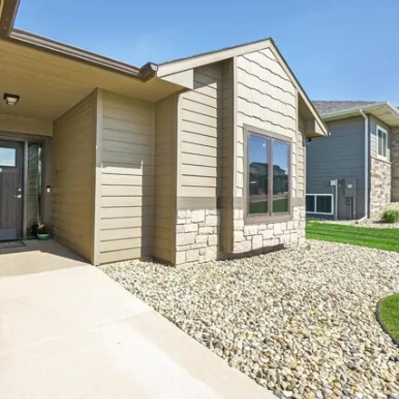 Image 3 - 2726 South Moss Stone Avenue, Sioux Falls, SD 57110, USA - House for sale