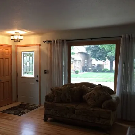 Rent this 3 bed house on Saint Paul
