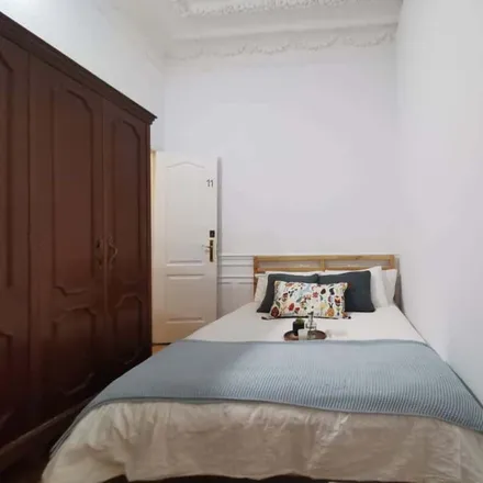 Rent this 12 bed room on Calle Preciados in 42, 28013 Madrid