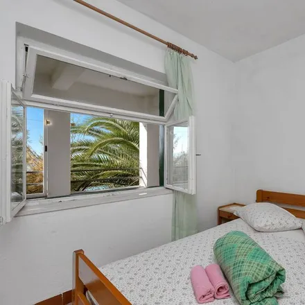 Rent this 2 bed apartment on 21468 Bogomolje