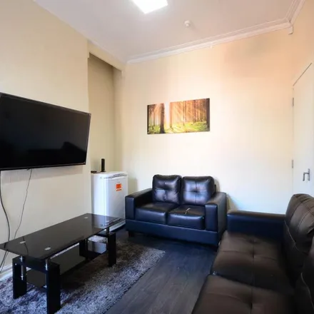 Rent this 4 bed room on 27 Saxony Road in Liverpool, L7 8RT